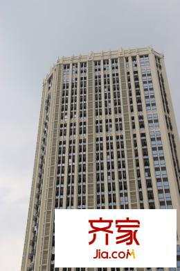 中央第五街實(shí)景圖工程進(jìn)度（2013-09-04）