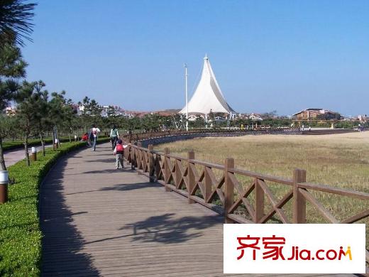 青島萬德豐觀景苑周邊配套之金沙灘