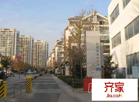 新城市花园外景图
