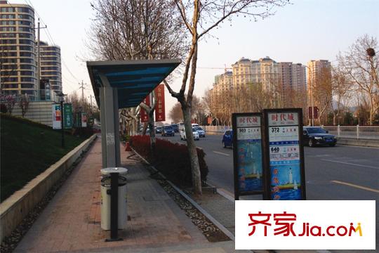 嘉凱城時(shí)代城翡翠郡周邊配套之公交站