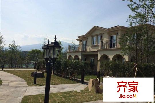 濟(jì)州麒麟山莊園區(qū)（2015-8-7）