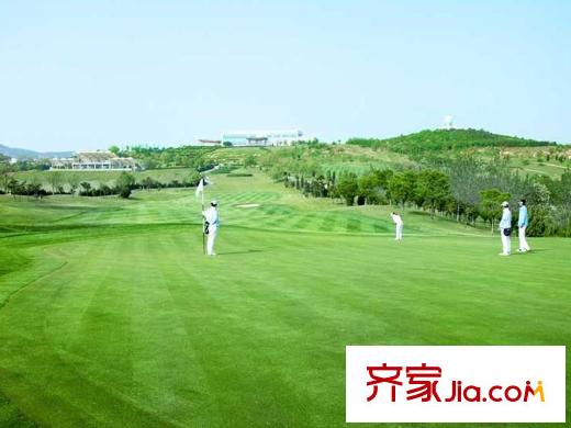天泰圣羅尼克配套圖天泰高爾夫球場