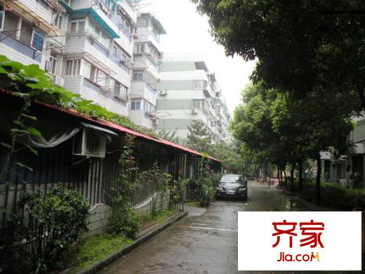 江濱新寓外景圖