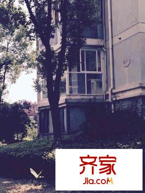 21世紀(jì)現(xiàn)代城外景圖