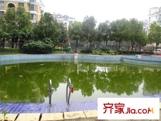 21世紀百家湖1號游泳池