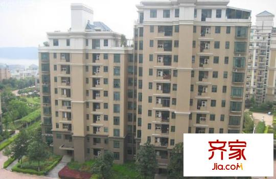 南湖邊小區(qū)外景圖