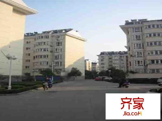 糧食局大院外景圖
