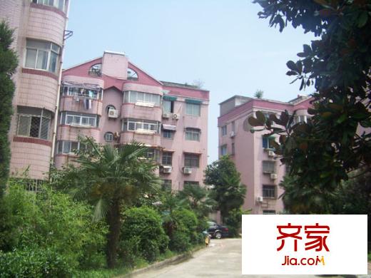 金輪第一城外景圖