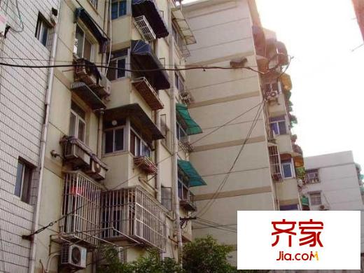 水西門大街小區(qū)外景圖