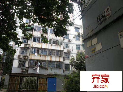 港龍園小區(qū)外景圖