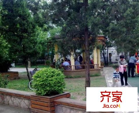 鎖金二村外景圖