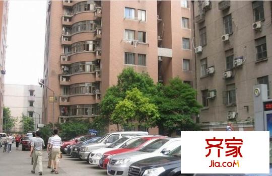 金盾公寓外景圖