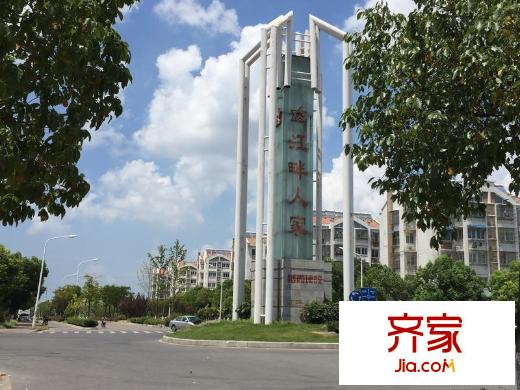 江畔人家外景圖