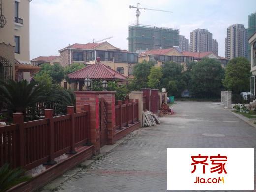 同仁康橋水岸外景圖