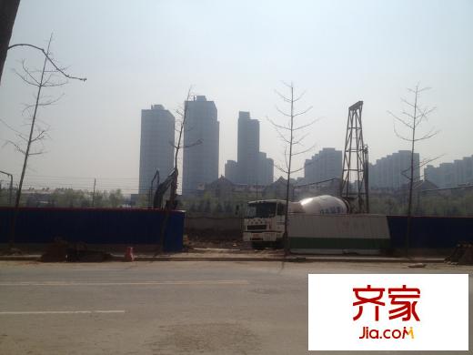 首創(chuàng)天邁廣場(chǎng)實(shí)景圖首創(chuàng)立方項(xiàng)目工地（2013-3-14）