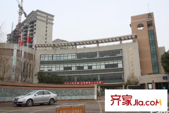 御江金城配套圖東北400米中華中學(xué)附屬小學(xué)