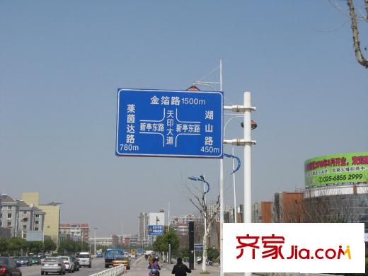 廣博苑配套圖南側(cè)50米天印大道（2010.5）