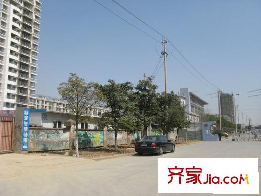 廣博苑配套圖東側(cè)50米江寧高級(jí)中學(xué)（2010.5）
