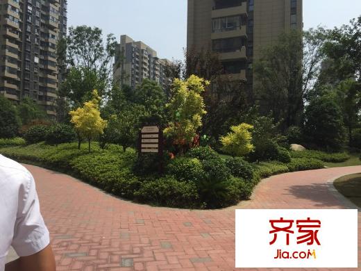 保利羅蘭香谷外景圖