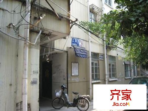上海路外景圖