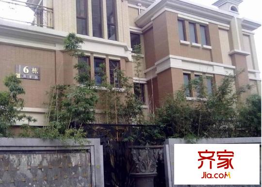 中海凱旋門外景圖