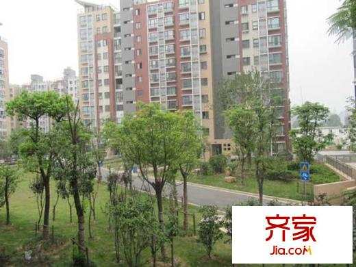 江雁依山郡花園