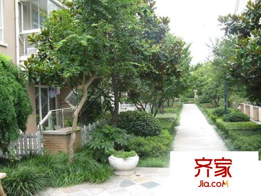 天泓山莊外景圖