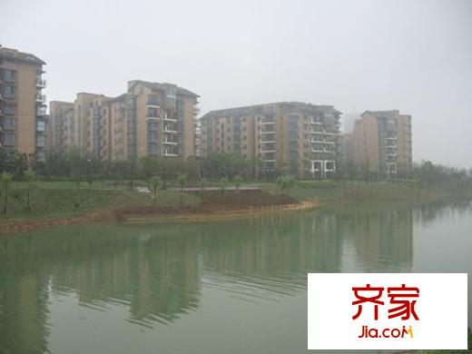 東方龍湖灣外景圖