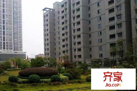 高爾夫國(guó)際花園項(xiàng)目實(shí)景（2015-3-19）