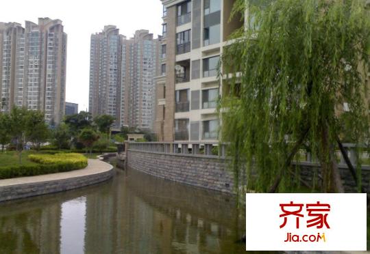 世茂濱江新城外景圖