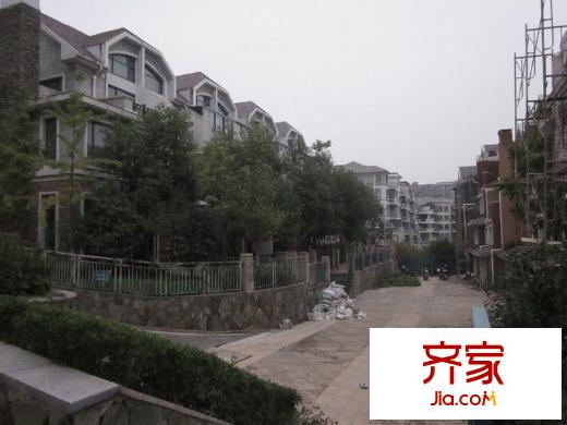 翠屏國(guó)際城外景圖