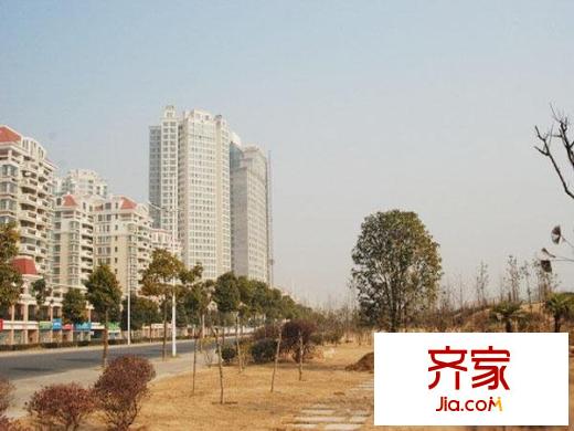 明發(fā)濱江新城一期外景圖