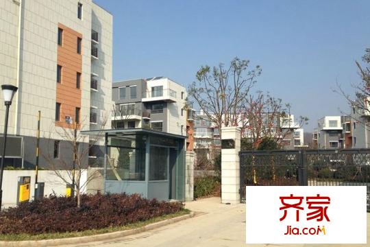 國(guó)信慧谷山居現(xiàn)房實(shí)景（2015-3-26）