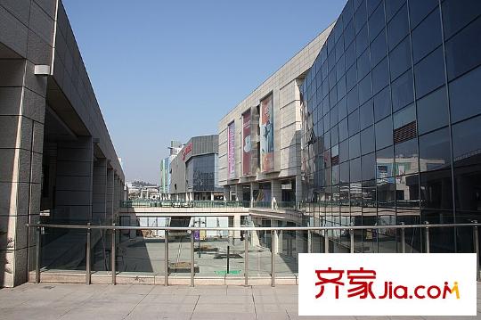 東墅山莊英郡華府仙林金鷹中心
