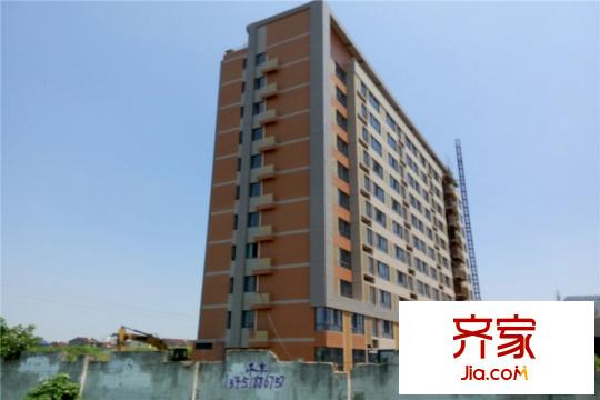 百利廣場樓棟整體（2015-8-7）