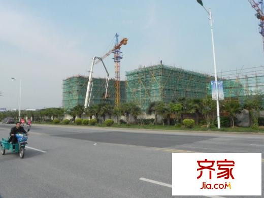 百利廣場工地在建（2014-4-22）
