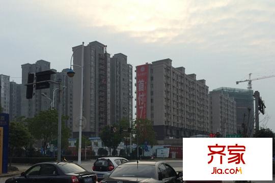 牧龍湖壹號(hào)項(xiàng)目實(shí)景（2014-11-28）