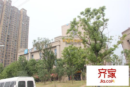 新城香溢紫郡樓幢最新實(shí)景 2015.7.29