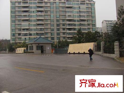滟紫臺中惠大廈遠景