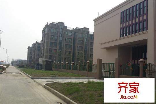凱陽花園小區(qū)外部（2015-3-24）