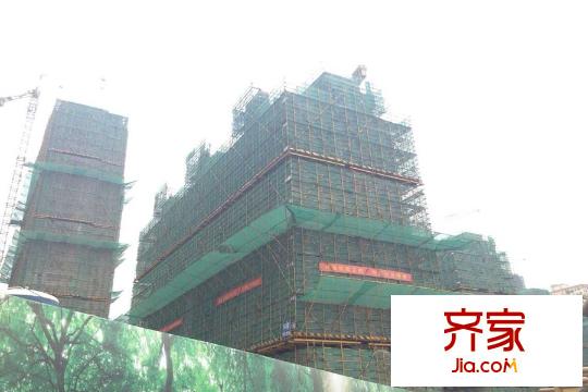 翠屏城在建樓棟實(shí)景（2015-6-4）