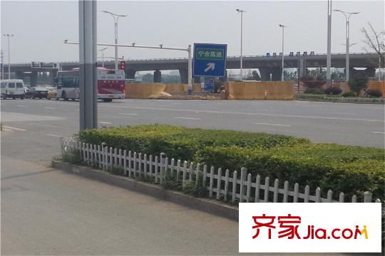 金盛田?錦上項(xiàng)目附近的寧合高速（2015.5.21）