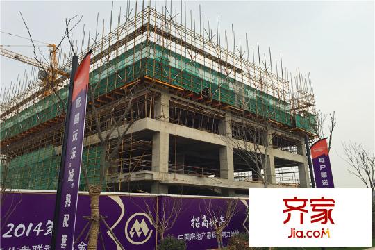 招商依云尚城在建的IBM辦公樓（2015-03-30）
