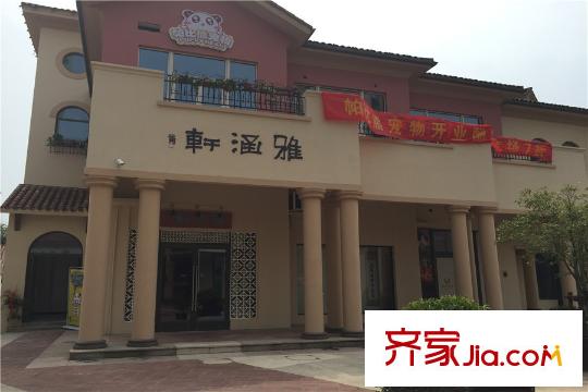 萬(wàn)科翡翠公園周邊配套
