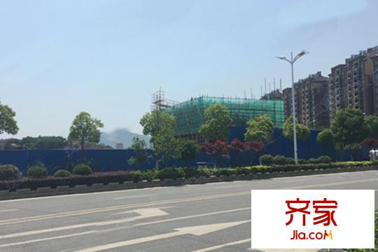旭輝銀城白馬瀾山工地最新進(jìn)度2015.7.28