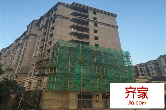 弘陽(yáng)上院樓棟施工情況實(shí)景（2015-9-11）