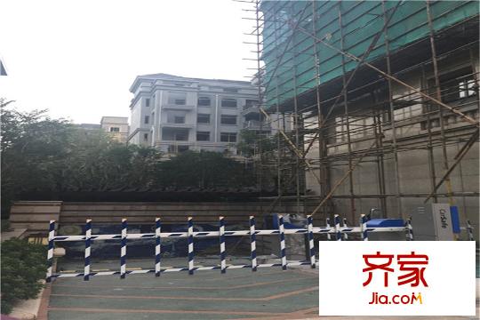 弘陽(yáng)上院小區(qū)內(nèi)部建設(shè)（2015-9-11）