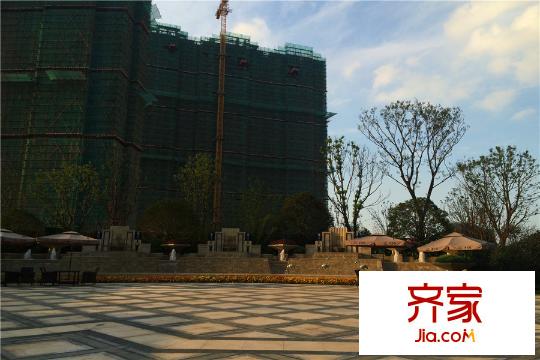 中國鐵建青秀城主入口內景（2015-09-10）