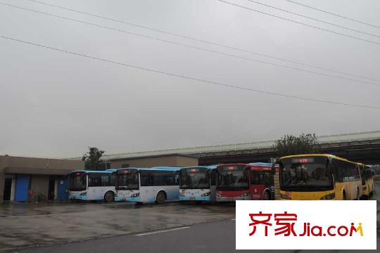 銀億東城公交