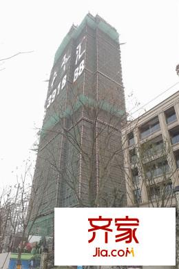 升龍?zhí)靺R高層在建中（2015-3-9)